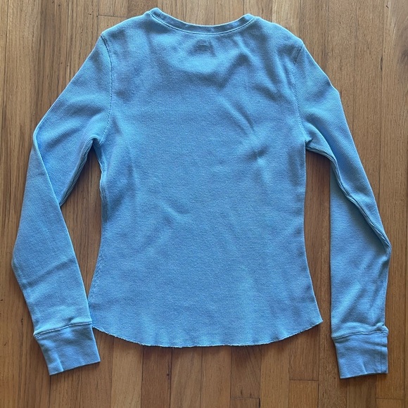 Lady Foot Locker Long Sleeve Shirt Small - Picture 2 of 3